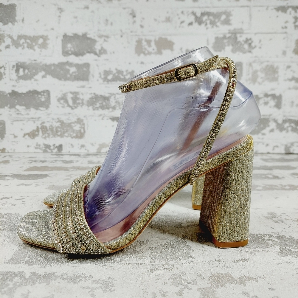 NEW Badgley Mischka Embellished Gold Glitter Heeled Sandals B202